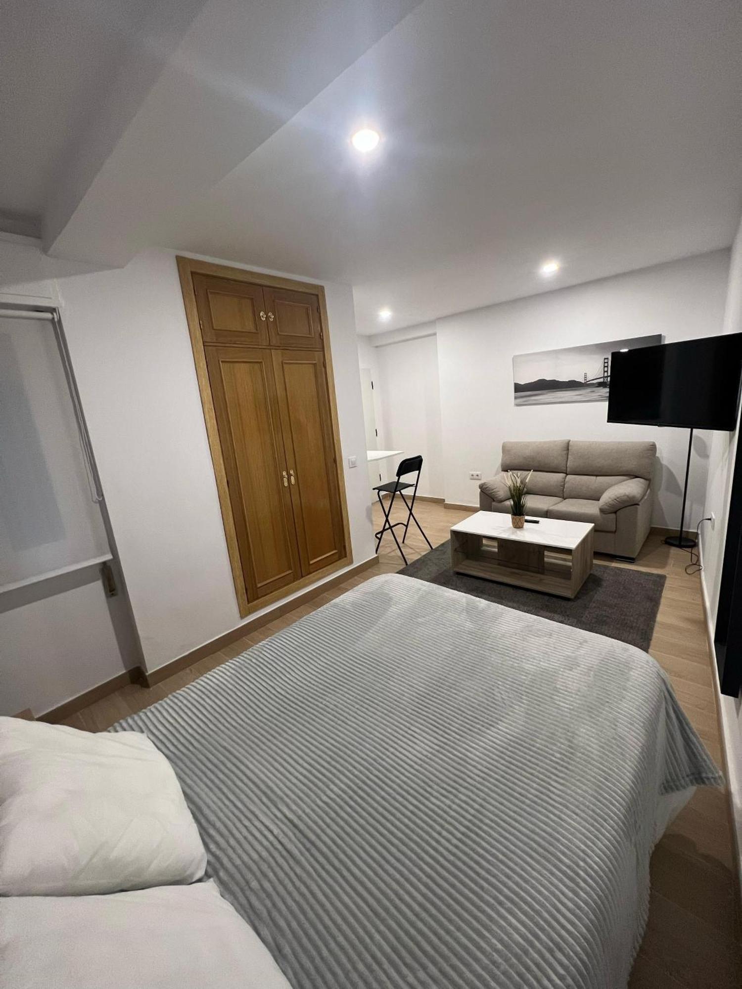 G&H Apartments - Apartamento Porvenir Jerez de la Frontera Eksteriør bilde