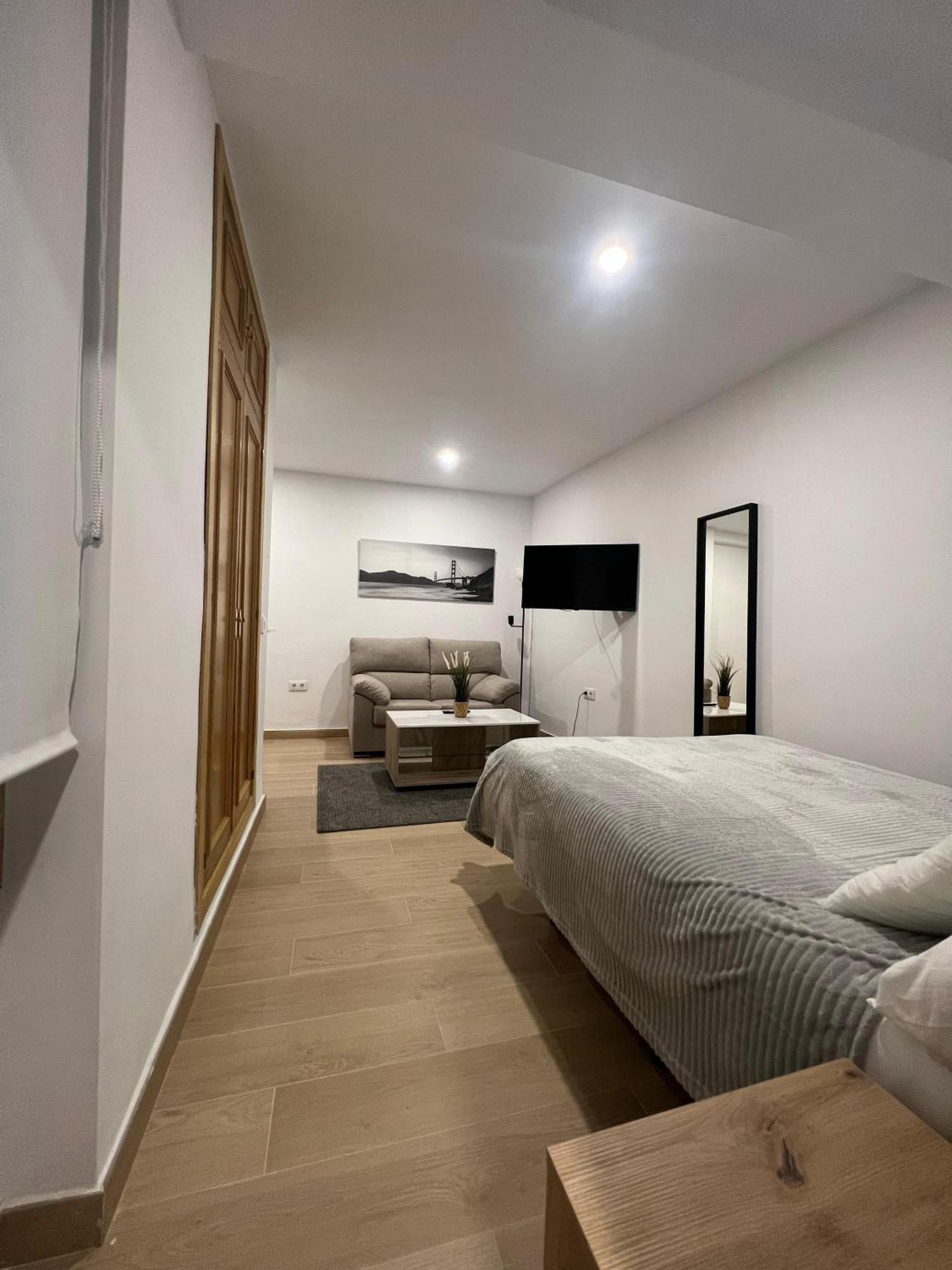 G&H Apartments - Apartamento Porvenir Jerez de la Frontera Eksteriør bilde